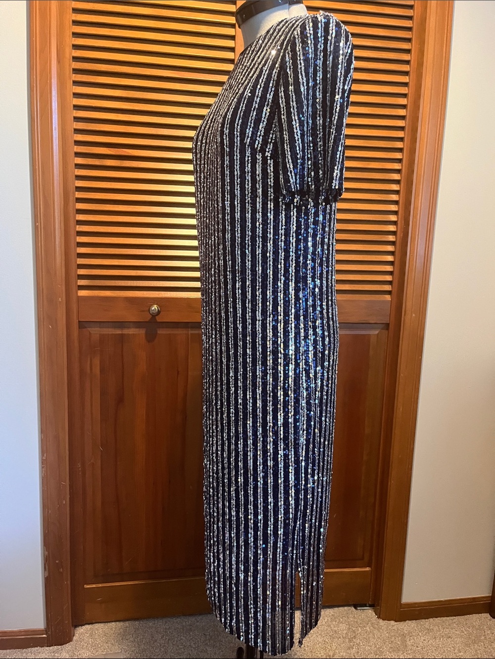 Anthropologie Black and Silver Sequin Stripe Shift Dress XXS - Picture 6 of 9